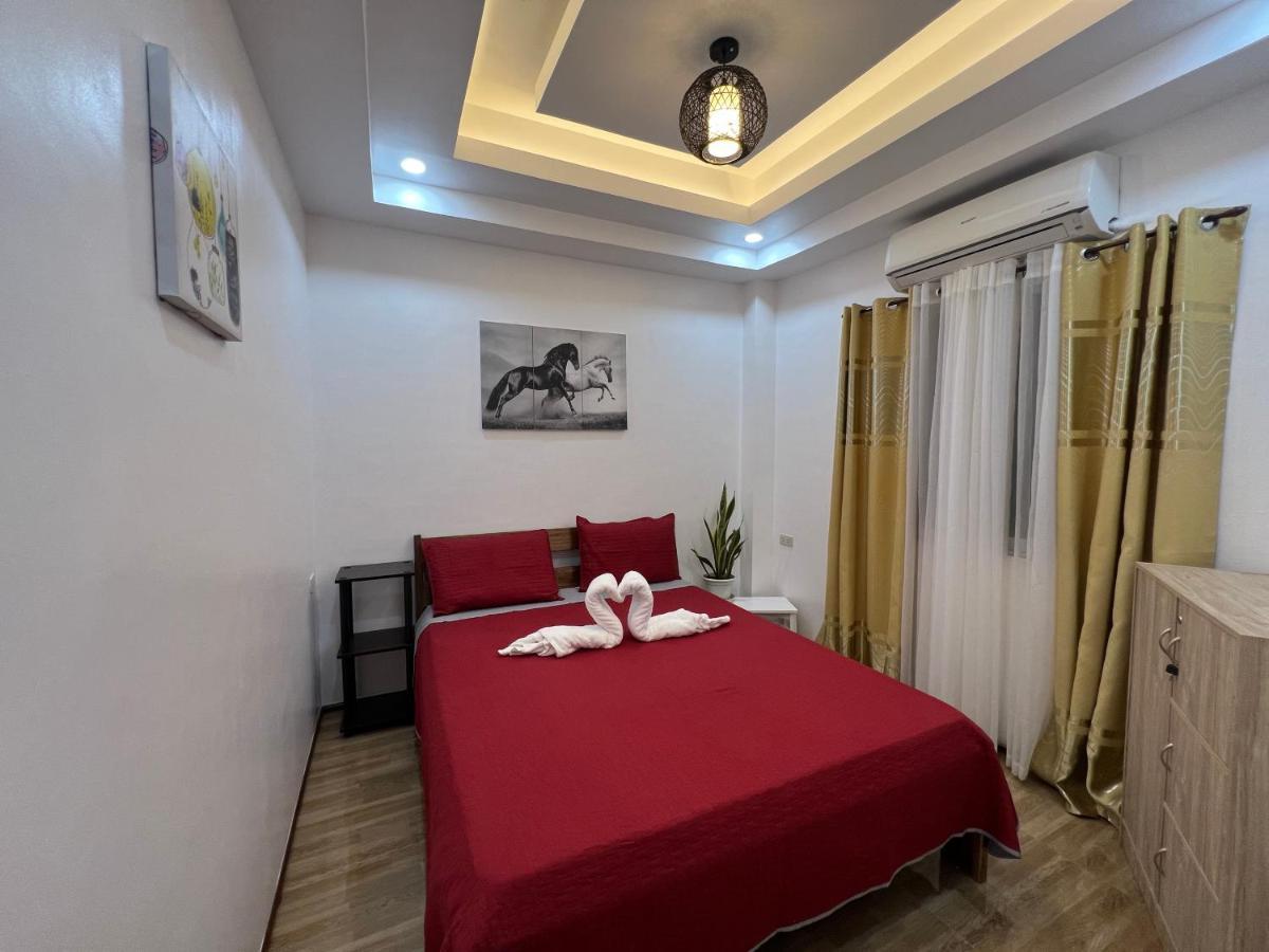 Rich-Vania Suites General Luna  Kültér fotó