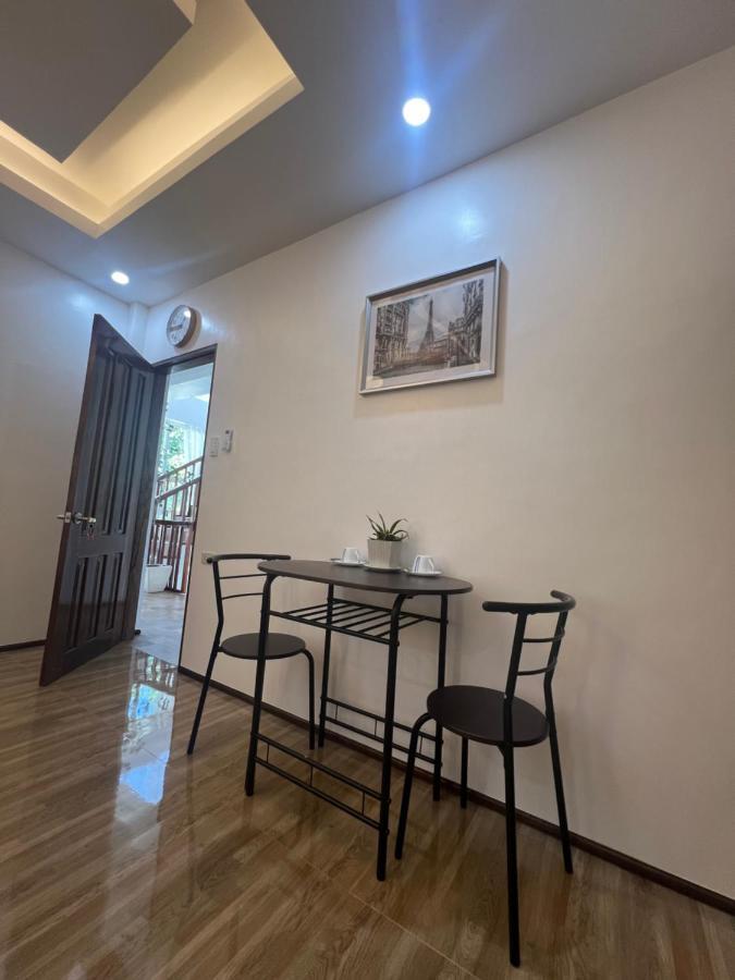 Rich-Vania Suites General Luna  Kültér fotó