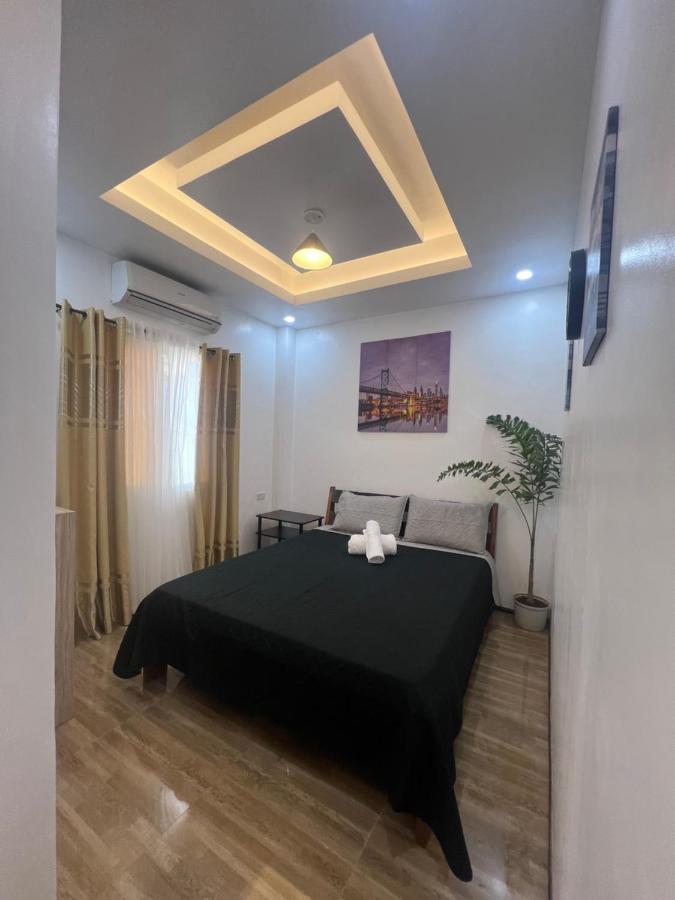 Rich-Vania Suites General Luna  Kültér fotó