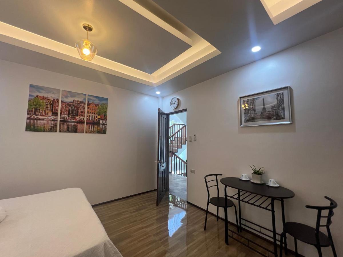 Rich-Vania Suites General Luna  Kültér fotó